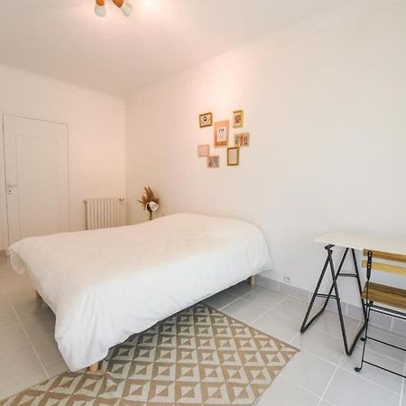 Charmant Logement Plein Pied Au Coeur Du Village Castelculier Екстериор снимка