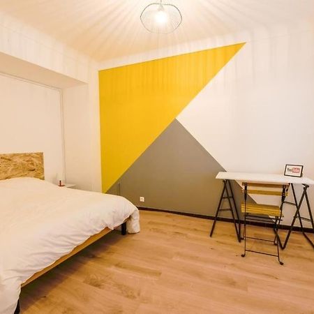 Charmant Logement Plein Pied Au Coeur Du Village Castelculier Екстериор снимка
