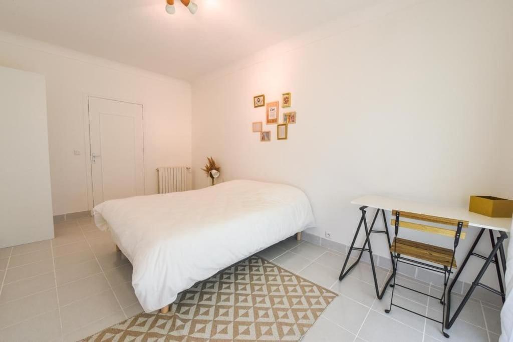 Charmant Logement Plein Pied Au Coeur Du Village Castelculier Екстериор снимка